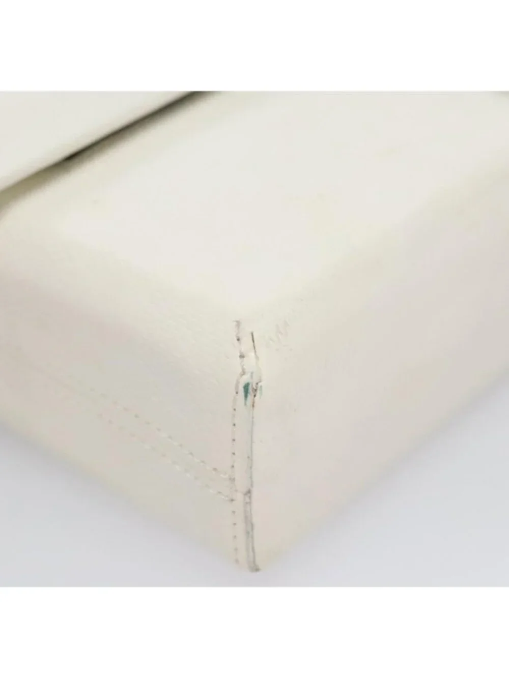 Authentic LOUIS VUITTON Damie Grasset Marty Pochette Shoulder Bag White LV